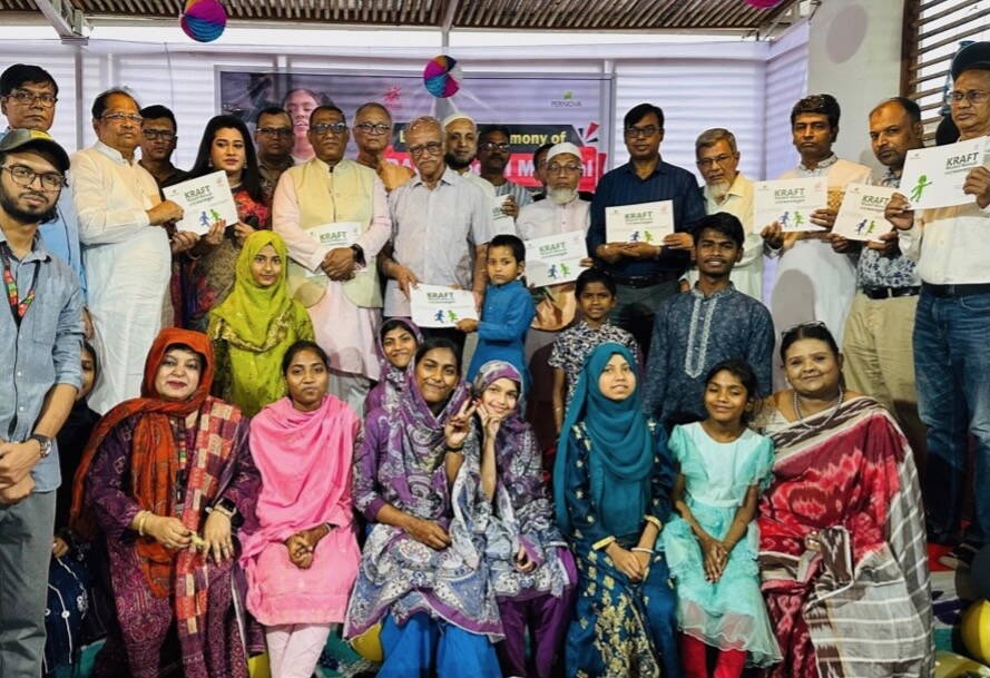 Kinder, Fussball, Bangladesch